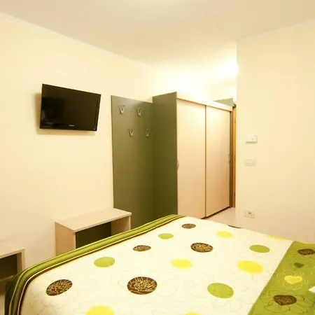 Kraljic - Primoz Cotar Bed & Breakfast Dornberk
