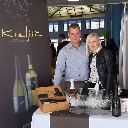 Kraljic - Primoz Cotar ベッド・アンド・ブレックファスト Dornberk